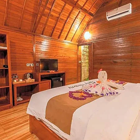 Unique Deluxe Double Room Villa In Nusa Penida