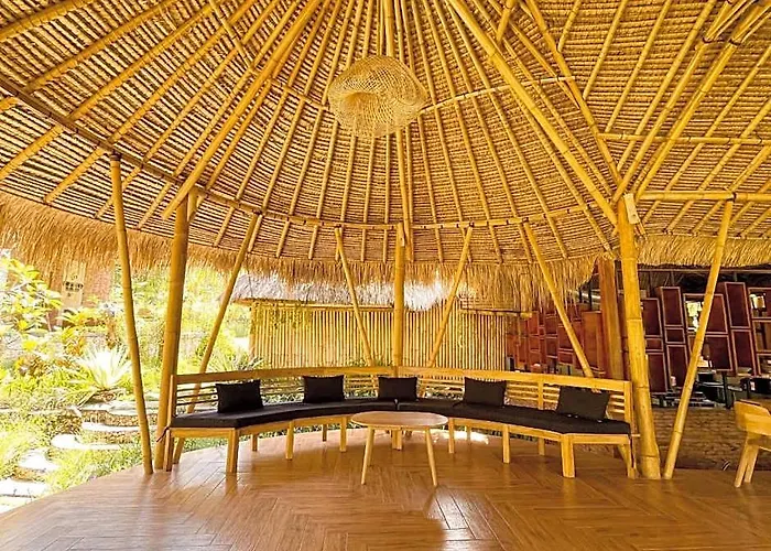 Unique Deluxe Double In Nusa Penida Residence Batumadeg