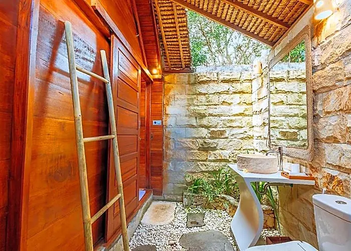 Unique Deluxe Double In Nusa Penida Residence *