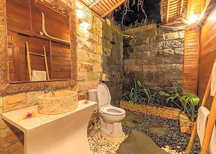 Residence Unique Deluxe Double In Nusa Penida Batumadeg
